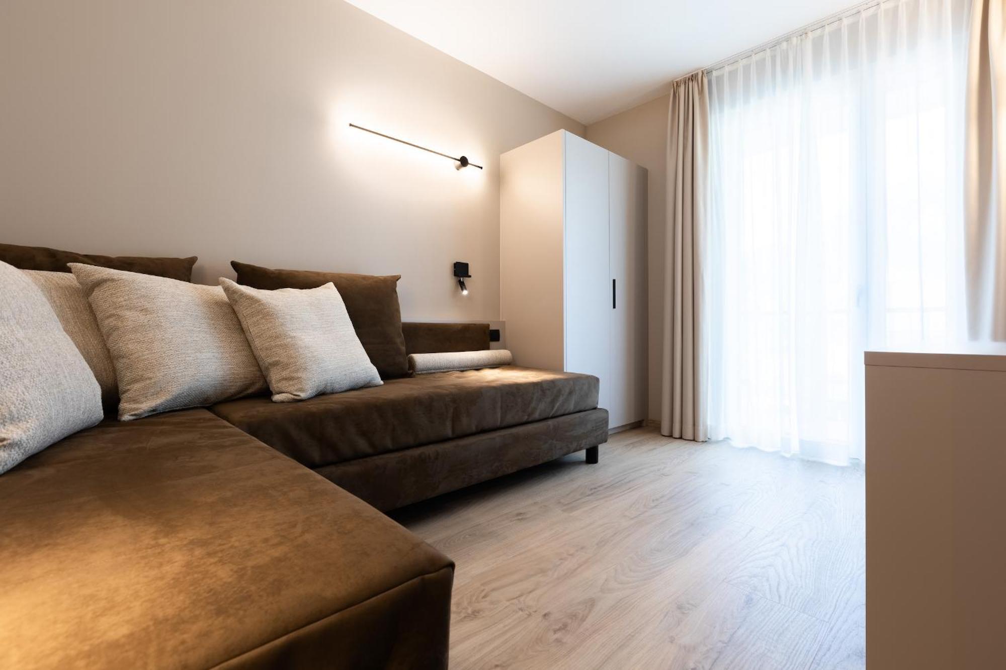 Brione Hotel 3*
