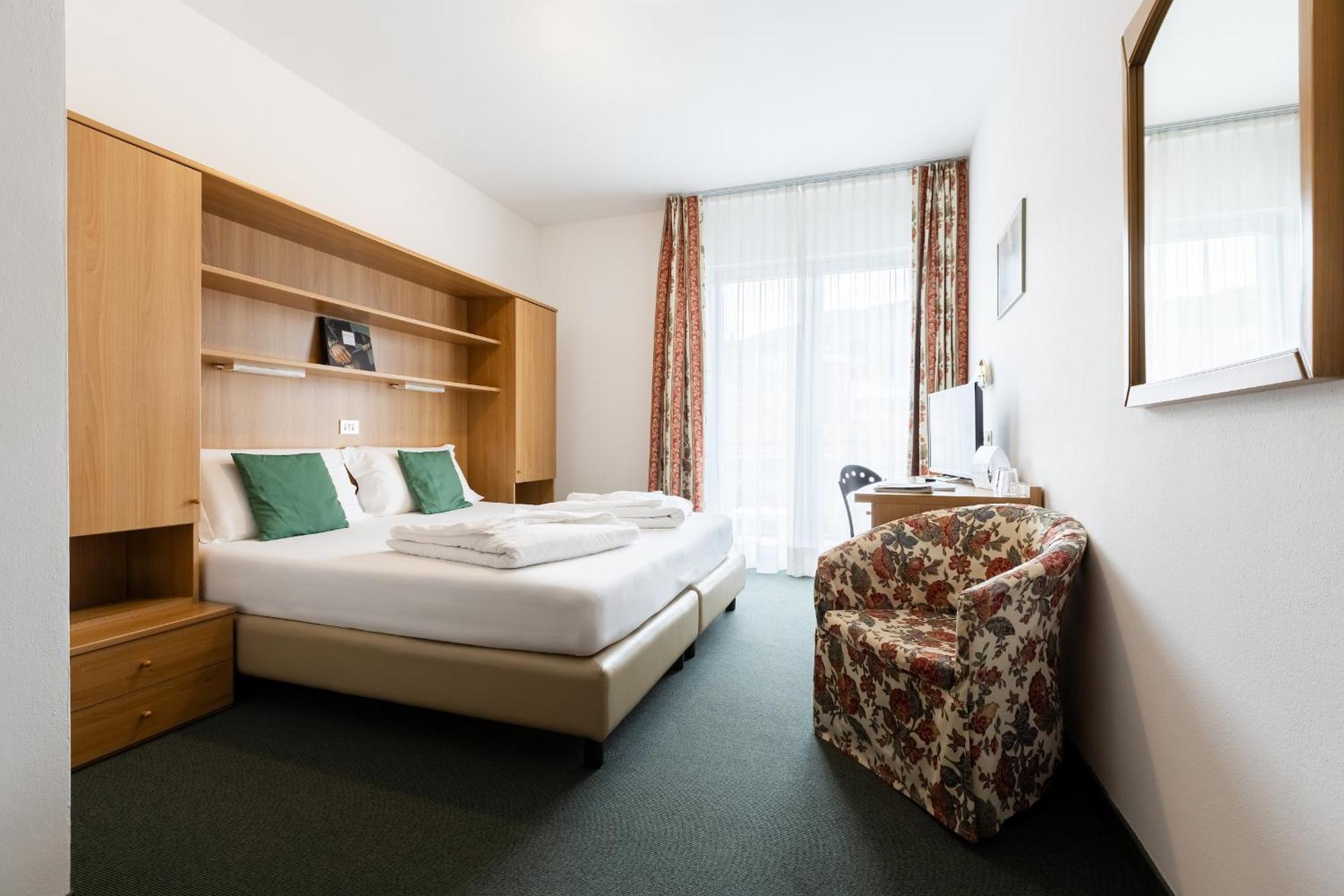 Hotel Brione 3*
