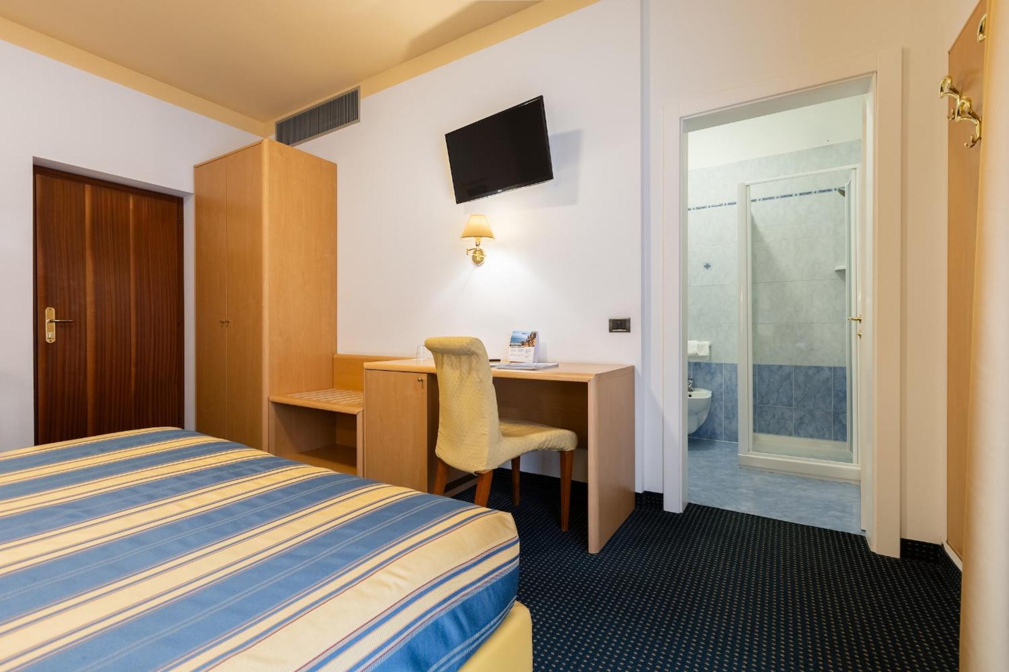 Brione Hotel 3*
